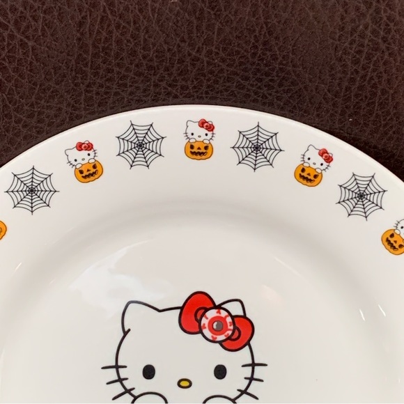 Hello Kitty in Jack O’Lantern Pumpkin 8” Halloween Salad Plate - Spider Webs - Picture 3 of 8